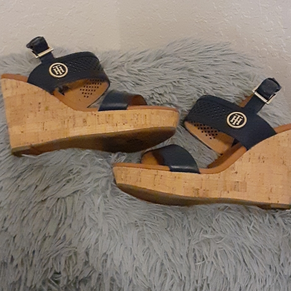 hilfiger wedges